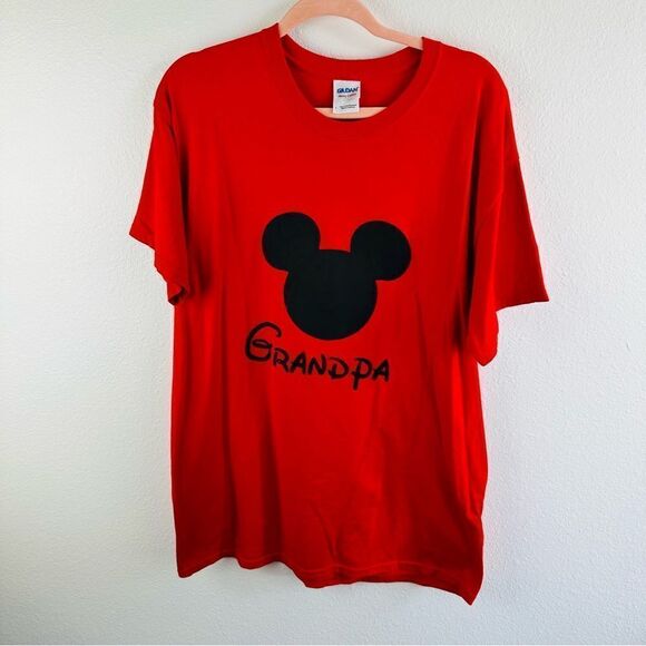 Gildan Red Black Mickey Mouse Grandpa Tee Size L - Picture 1 of 3